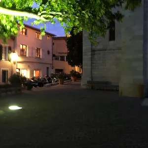 Le Petit Clocher De Appartement